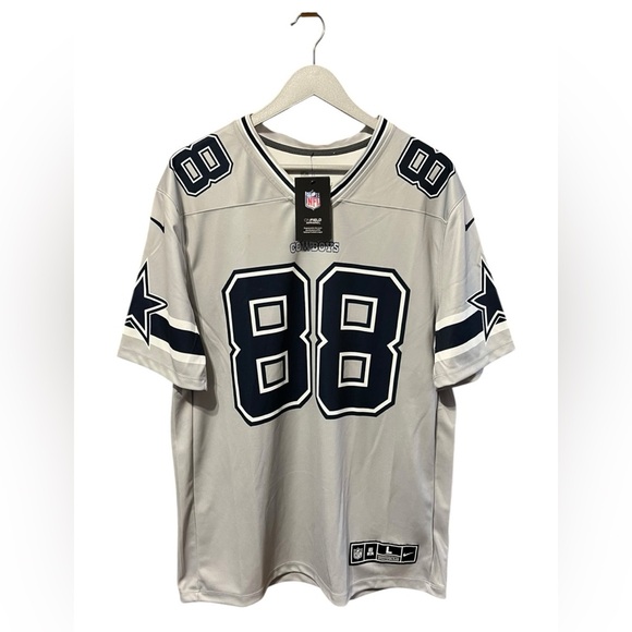 Nike NFL Dallas Cowboys CeeDee Lamb Jersey - Size Large - Picture 1 of 3